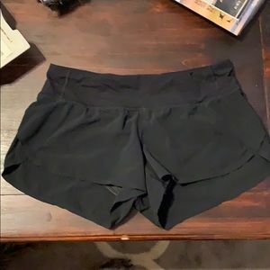 Black lululemon speed short size 6